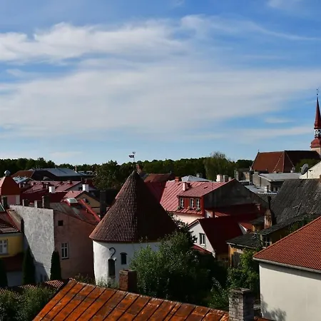 Apartment Bright Penthouse With Magical View To The Old Town Parnu