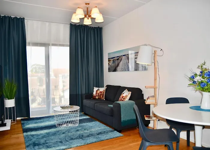 Bright Penthouse With Magical View To The Old Town Apartman